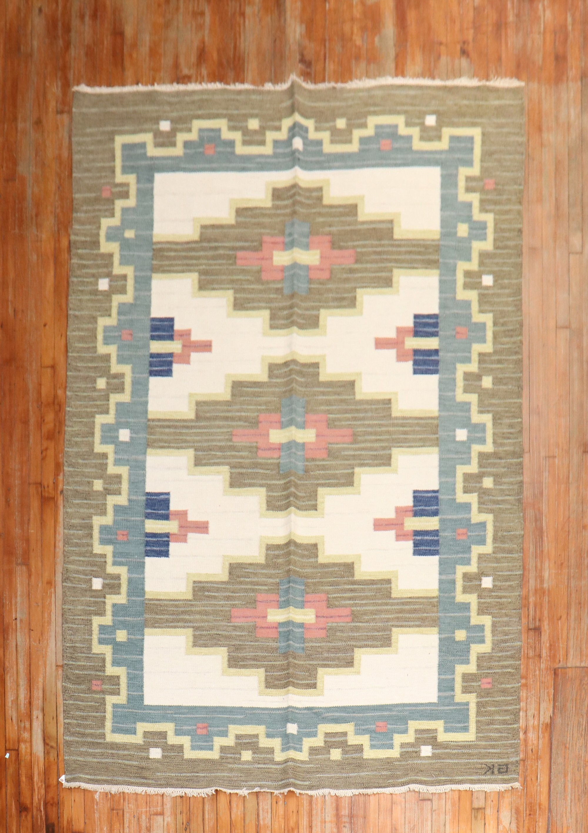Antique Decorative Oriental Rugs