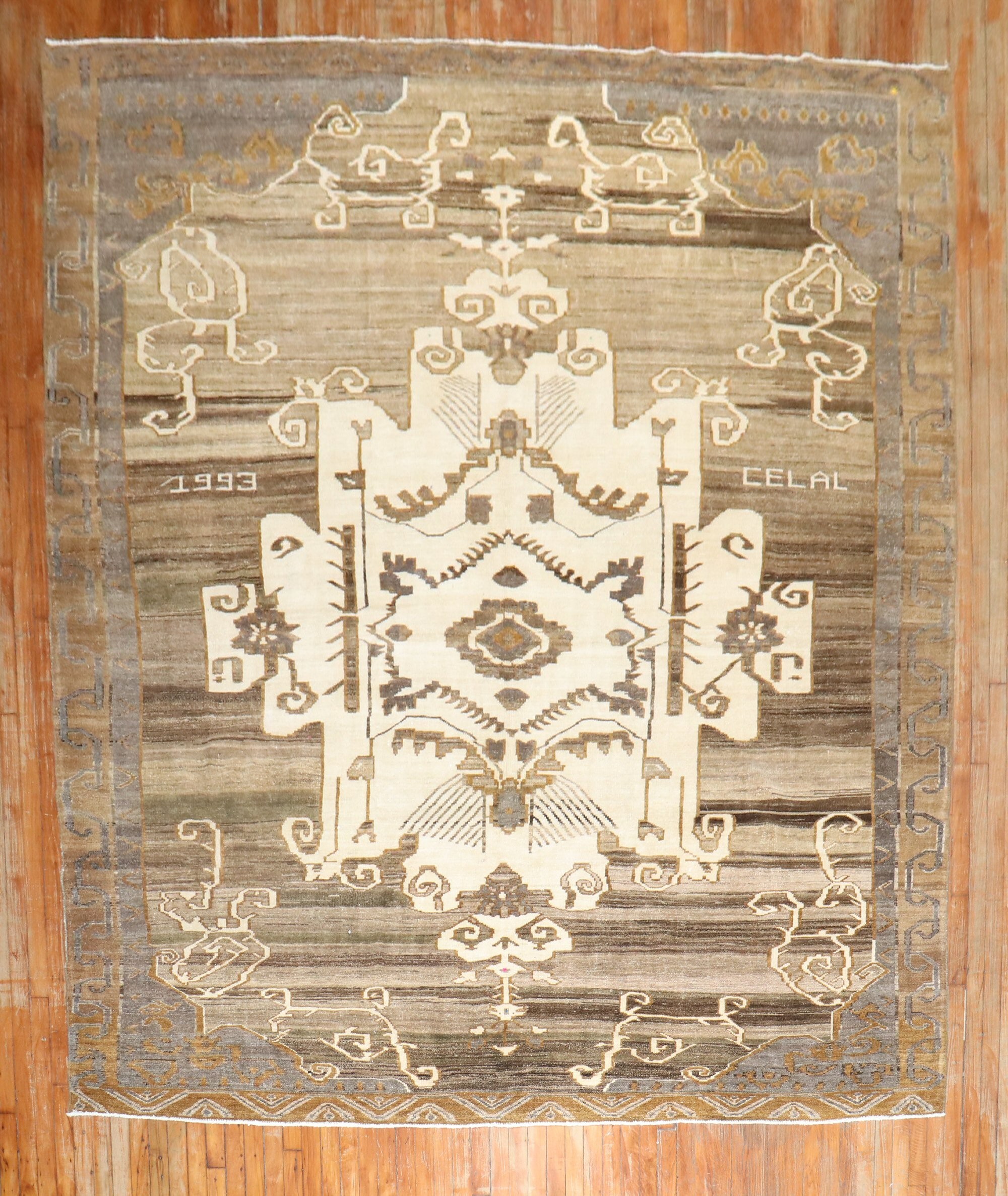 Masculine Late 20th Century Turkish Rug No. j2431 - J&D Oriental