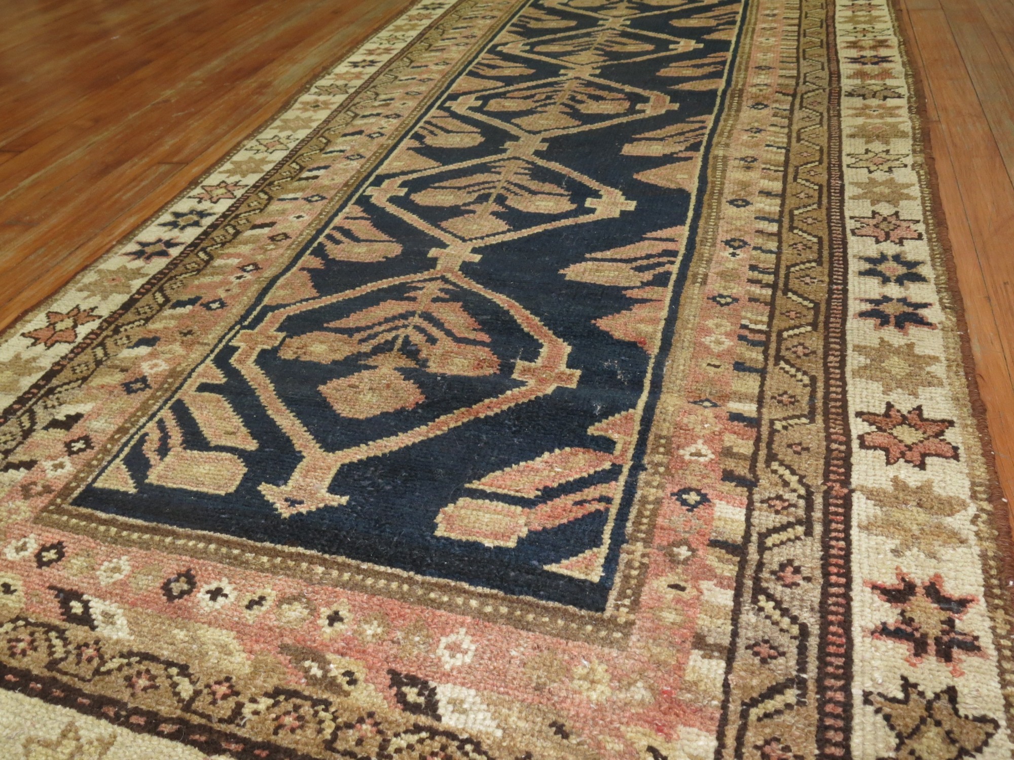 J&D Oriental Rugs Co. - Antique Decorative Oriental Rugs