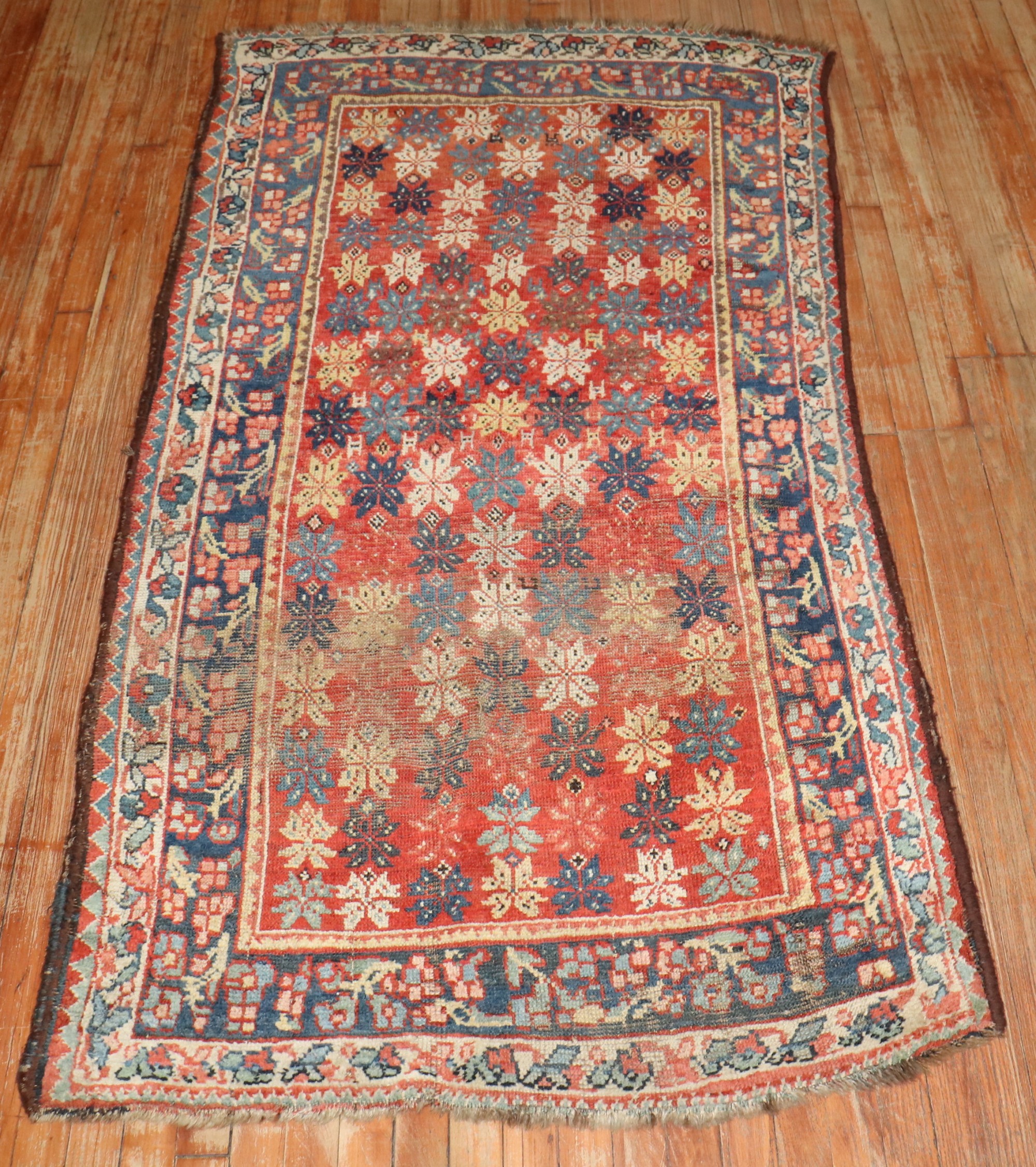 https://jdorientalrugs.com/rugs/large/r5829-mahal-36-67-9.jpg