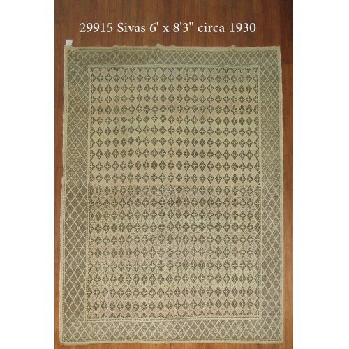 Antique Sivas Rug No. 29915