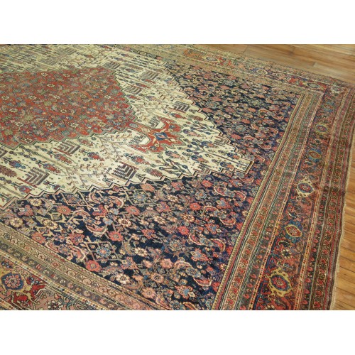 Antique Persian Bidjar Rug No. j1054