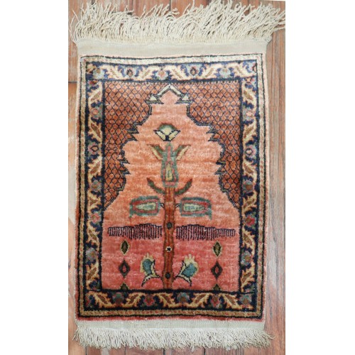 Turkish Keysari Mini Silk Prayer Rug No. j3719