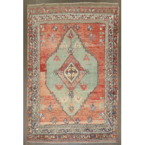 Vintage Turkish Anatolian Daizkare Rug No. j4146