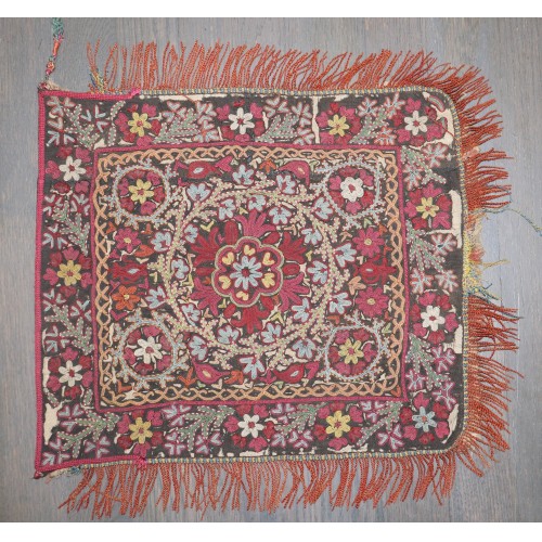 Vintage Suzanni Embroidery No. j5119