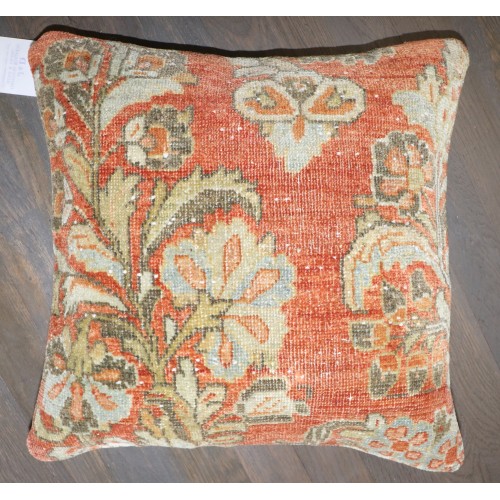 Small Sarouk Rug Pillow No. p5195