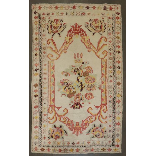Ivory Antique Turkish Ghiordes Rug No. r1281