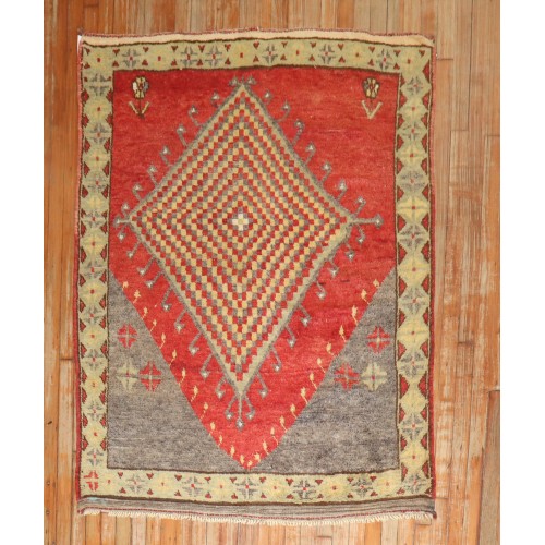 Primitive Turkish Anatolian Rug No. r3687