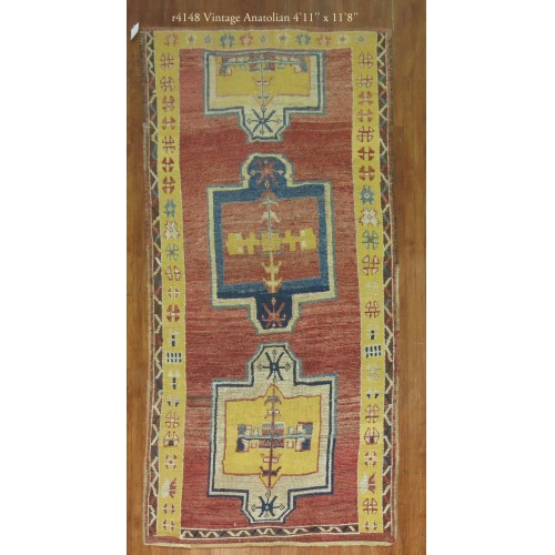 Vintage Gallery Anatolian Carpet  No. r4148