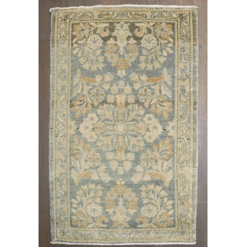 Soft Green Apricot Sarouk Rug No. r4681a