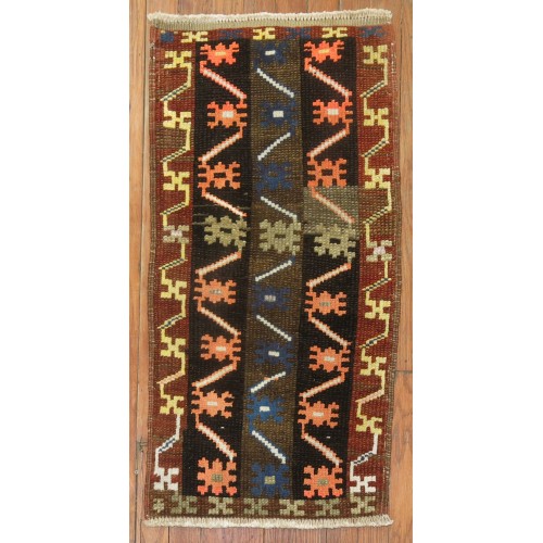 Vintage Konya Rug No. y1674